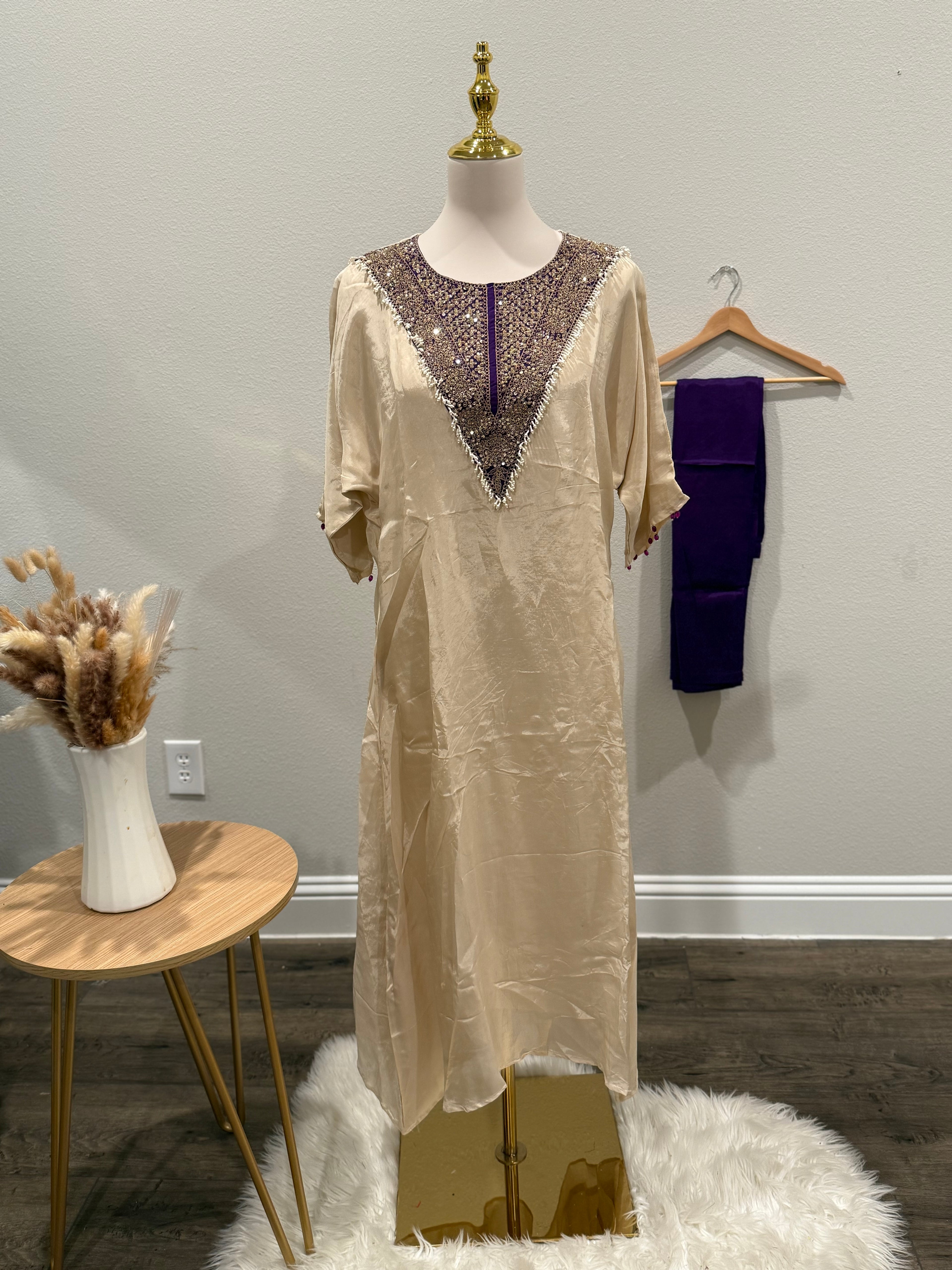 Royal Ivory with purple Kaftan with pearls (Loose fit style — size down for a more fitted look or choose your regular size for a comfortable loose fit)
