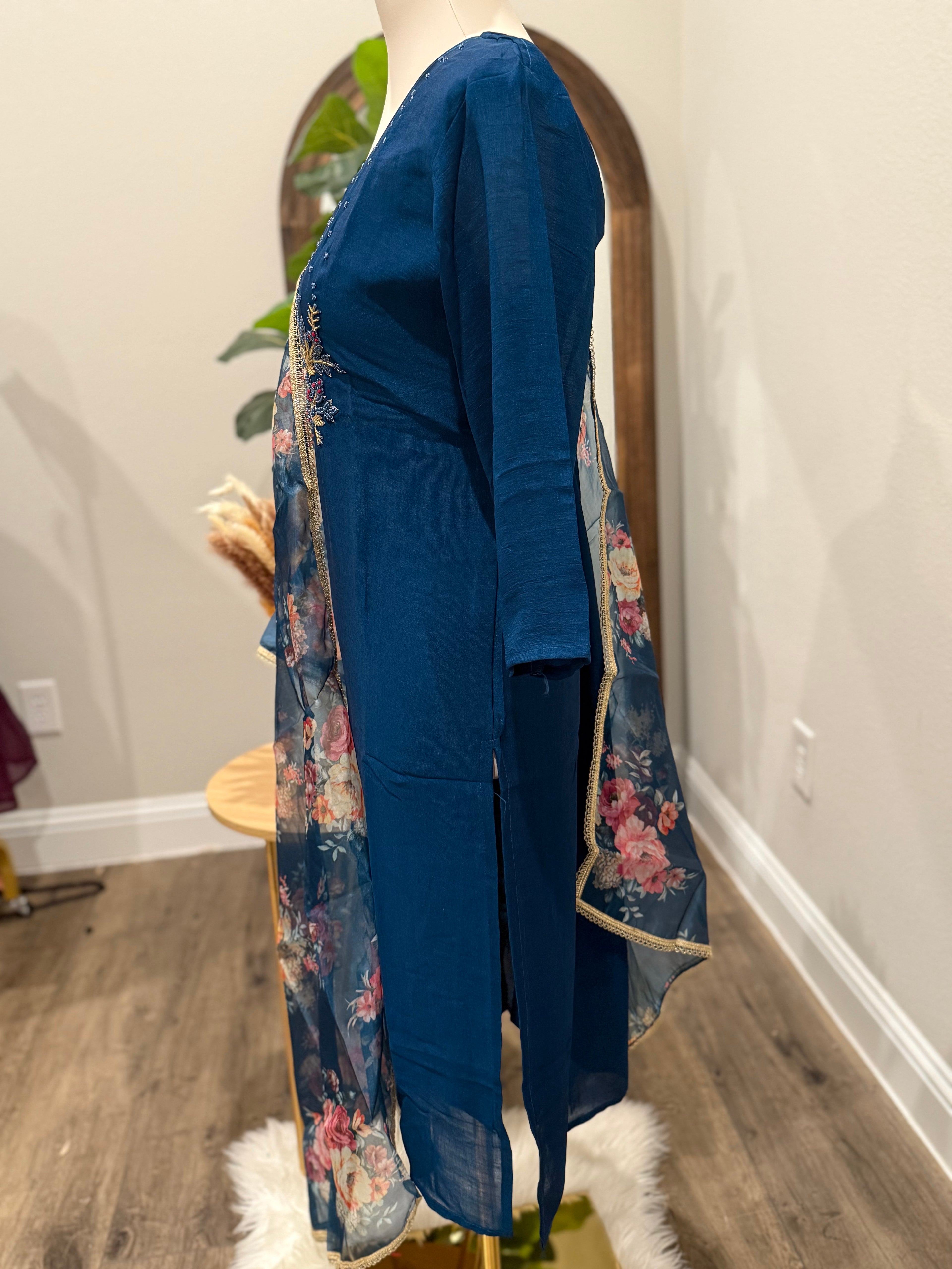 Blue Georgette 3 piece suit with rich organza Dupatta