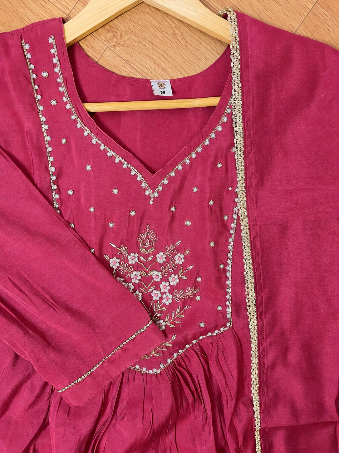 Magenta Pink Mul Chanderi Floral Thread Embroidered Anarkali Suit Set