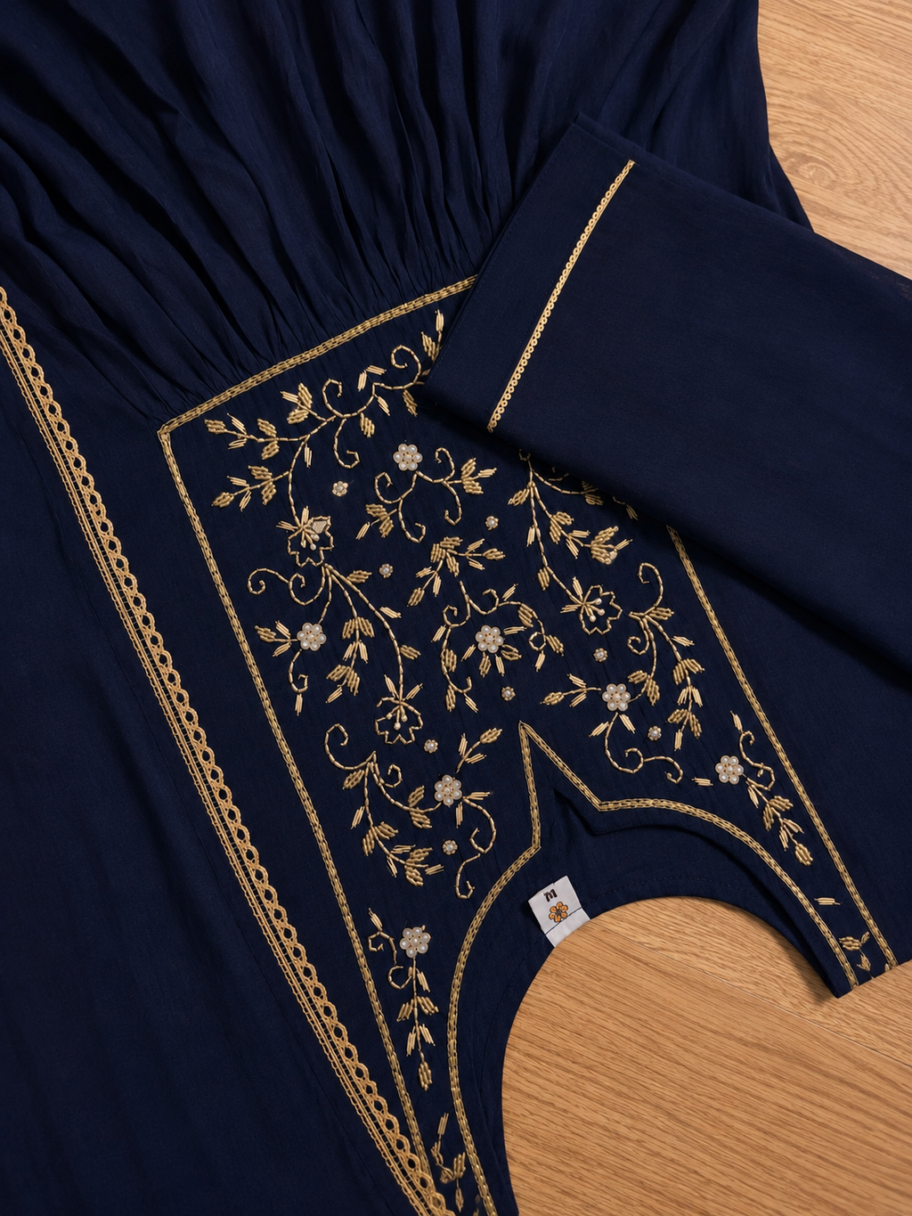 Navy Blue Mul Chanderi Floral Thread Embroidered Anarkali Suit Set